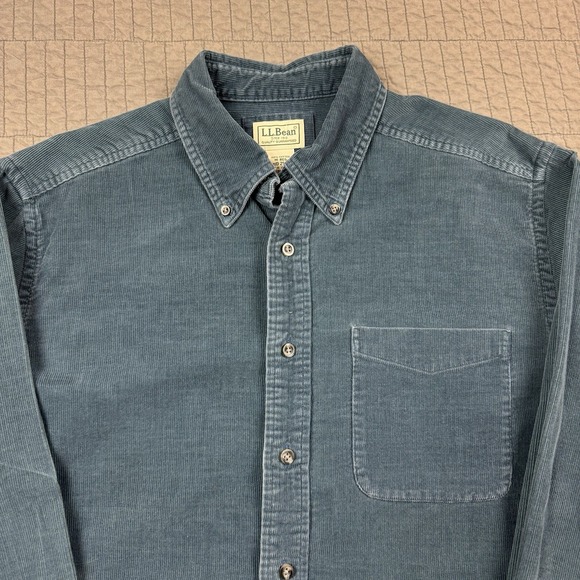 LL Bean Shirt Mens Medium Blue Corduroy Pocket Long Sleeve Button Down Workwear - Picture 2 of 10